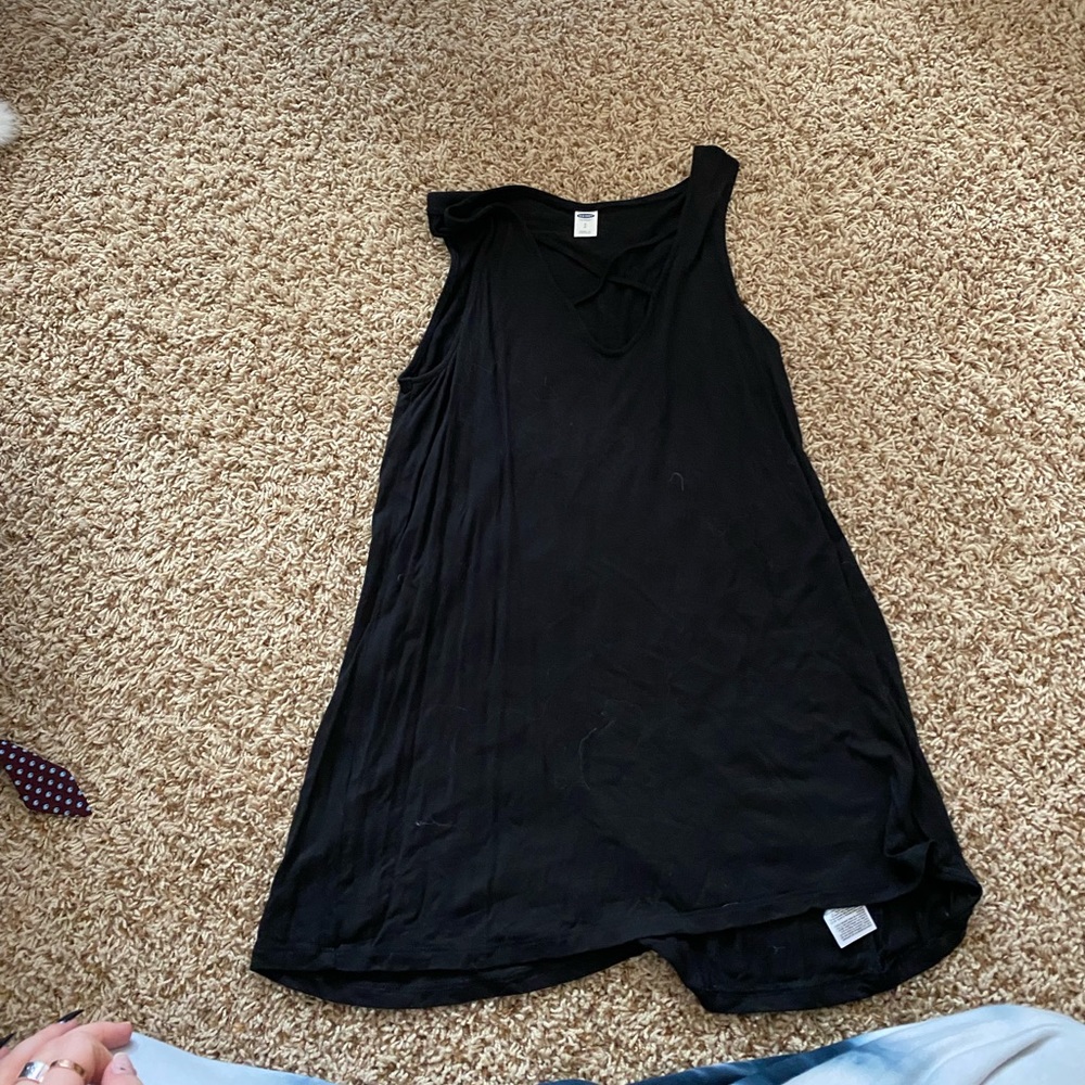 Old Navy Black tank top
